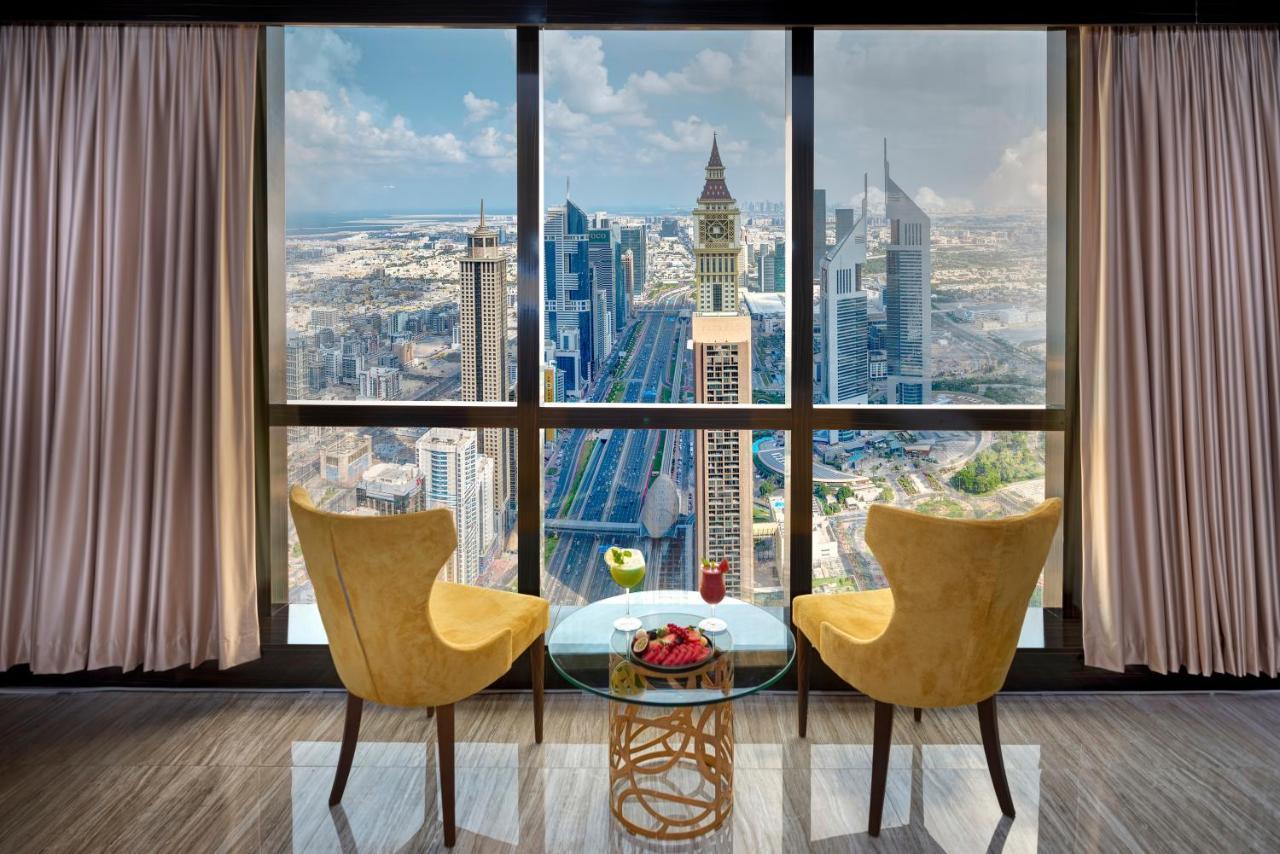 5 Bedroom Penthouse Suite 360 Panoramic 360 Sea Burj Views Top Floor 72nd