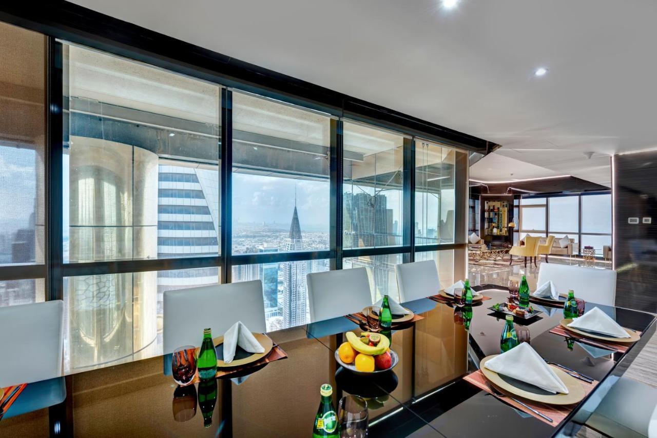 5 Bedroom Penthouse Suite 360 Panoramic 360 Sea Burj Views Top Floor 72nd